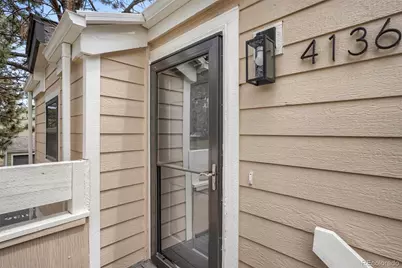 4136 S Rifle Way, Aurora, CO 80013 - Photo 5