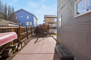 19408 E 40th Pl, Denver, CO 80249 - Photo 37