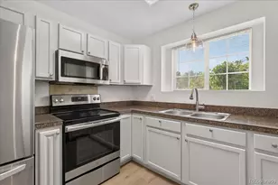 1232 S Waco St, Aurora, CO 80017 - Photo 11