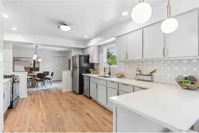 2180 Myrtlewood Lane, Lakewood, CO 80215 - Photo 11