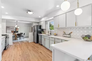 2180 Myrtlewood Ln, Lakewood, CO 80215 - Photo 11