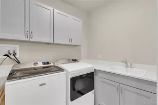 10401 Maplebrook Wy, Highlands Ranch, CO 80126 - Photo 37