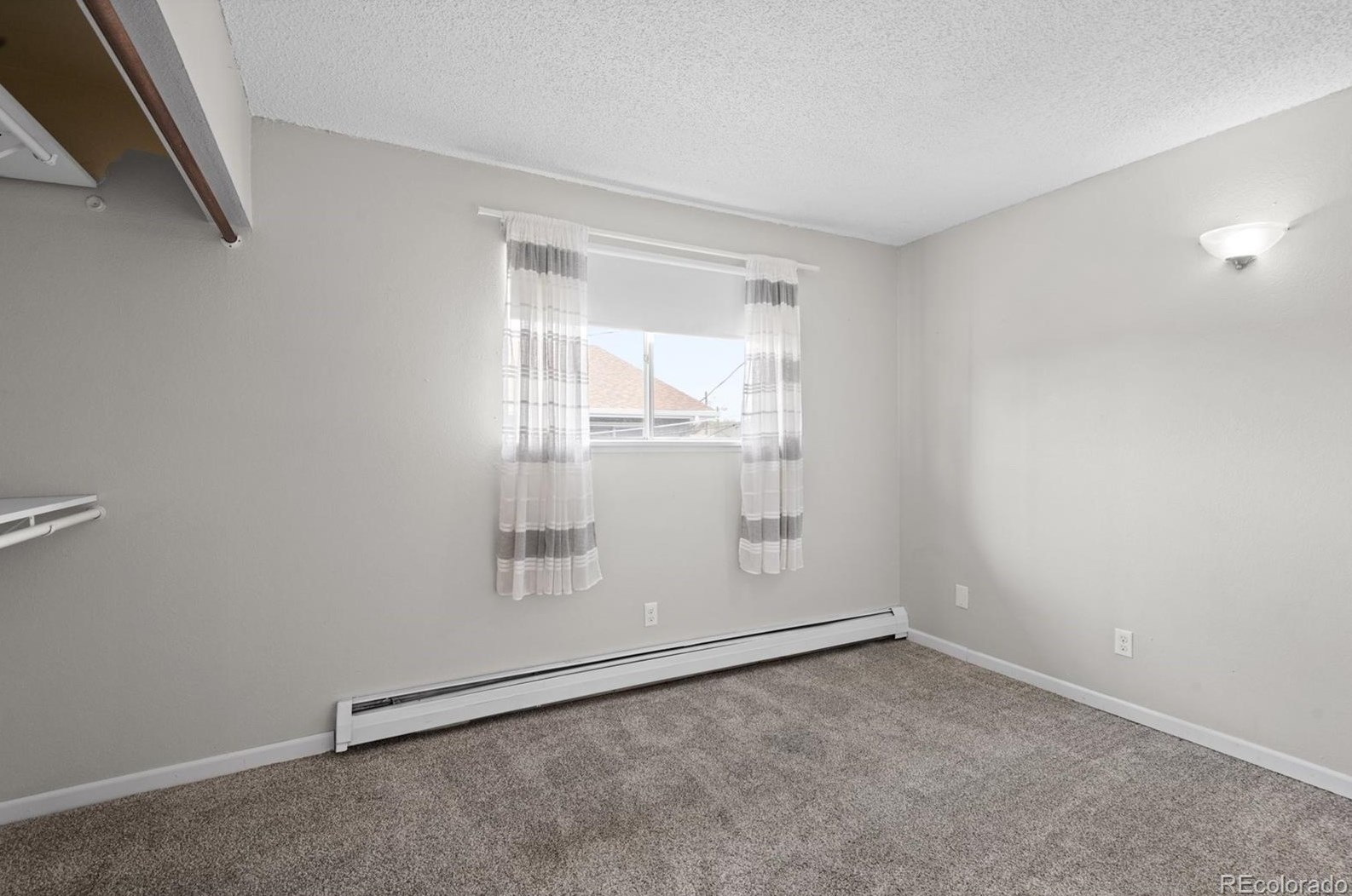 6990 Navajo St, Denver CO  80221-8905 exterior
