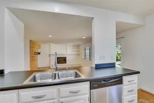 10128 E Weaver Pl, Englewood, CO 80111 - Photo 7