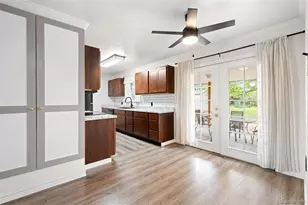 1005 Moss St, Golden, CO 80401 - Photo 5