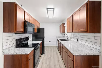 1005 Moss Street, Golden, CO 80401 - Photo 7