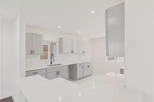 2571 S Perry, Denver, CO 80219 - Photo 15