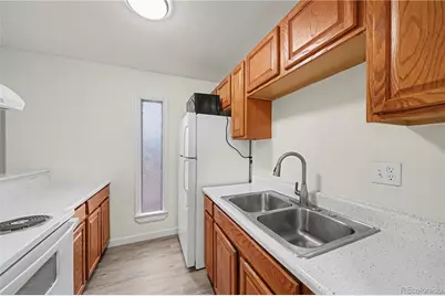 4270 Loomis Avenue #B, Colorado Springs, CO 80906 - Photo 3