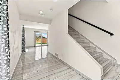 10231 Yampa Court, Commerce City, CO 80022 - Photo 5