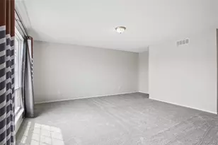 3855 S Monaco Parkway, Denver, CO 80237 - Photo 15