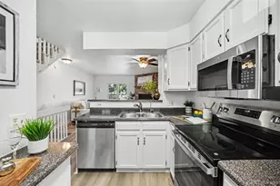 10863 W Dartmouth Ave, Lakewood, CO 80227 - Photo 9