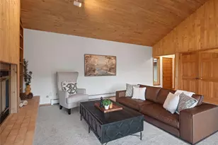 2184 Pinedrop Ln, Golden, CO 80401 - Photo 7