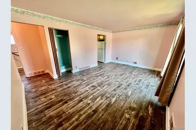 1466 E 111th Place, Northglenn, CO 80233 - Photo 3