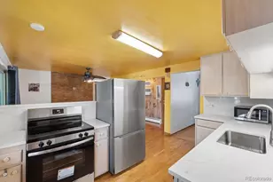 6659 W Louisiana Pl, Lakewood, CO 80232 - Photo 3