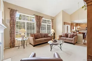 1601 S Buchanan Cir, Aurora, CO 80018 - Photo 13