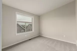 9015 E 49th Pl, Denver, CO 80238 - Photo 23