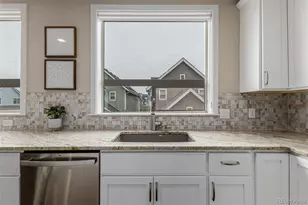 9015 E 49th Pl, Denver, CO 80238 - Photo 7