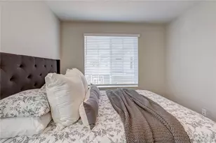 237 S Old Hammer, Aurora, CO 80018 - Photo 29
