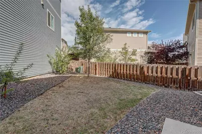 237 S Old Hammer, Aurora, CO 80018 - Photo 33