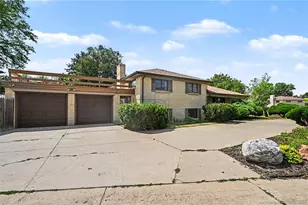 2398 Oakland St, Aurora, CO 80010 - Photo 27