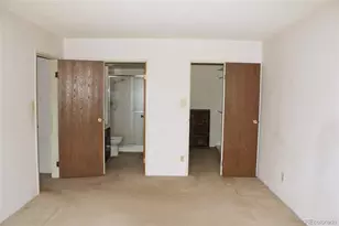 13850 E Marina Dr, Aurora, CO 80014 - Photo 11