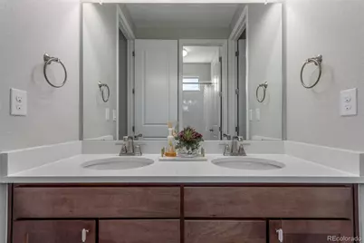6560 S Addison Way, Aurora, CO 80016 - Photo 23