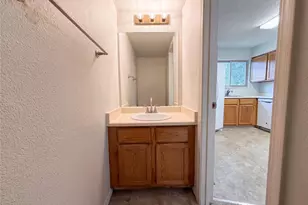 8733 W Cornell Ave, Denver, CO 80227 - Photo 7