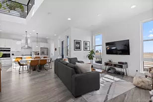 6058 N Perth St, Aurora, CO 80019 - Photo 9