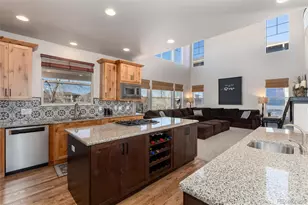 6835 S Robertsdale Way, Aurora, CO 80016 - Photo 21