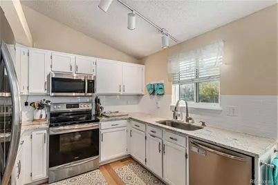 5015 S Dunkirk Way, Centennial, CO 80015 - Photo 9