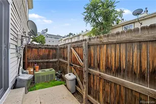 17648 E Loyola Dr, Aurora, CO 80013 - Photo 17