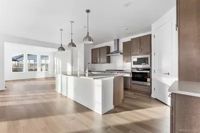 4125 N Duquesne Court, Aurora, CO 80019 - Photo 3