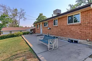 7136 Otis St, Arvada, CO 80003 - Photo 17