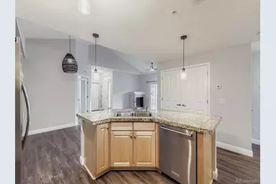 10061 W Victoria Place #204, Littleton, CO 80127 - Photo 5