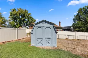 6641 W 72nd Dr, Arvada, CO 80003 - Photo 41