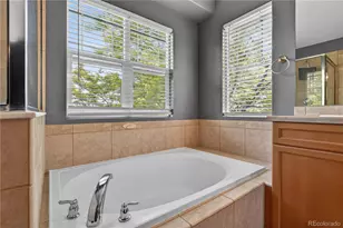 1340 S Duquesne Cir, Aurora, CO 80018 - Photo 25