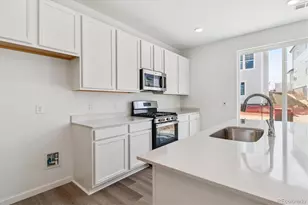 461 S Salida St, Aurora, CO 80017 - Photo 15