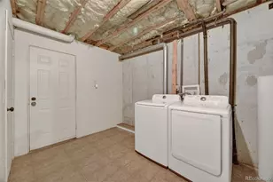 1811 S Quebec Way, Denver, CO 80231 - Photo 25