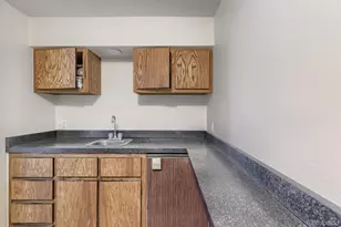 2938 S Parker Ct, Aurora, CO 80014 - Photo 11