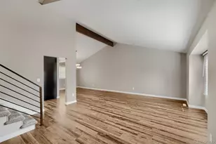 3669 S Gibralter Cir, Aurora, CO 80013 - Photo 3