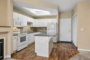 2862 W Centennial Dr, Littleton, CO 80123 - Photo 7