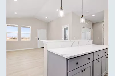 981 E Waverly Drive, Pueblo, CO 81007 - Photo 9