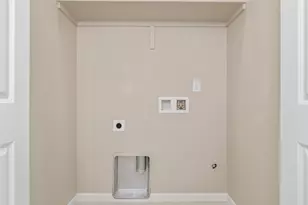 981 E Waverly Dr, Pueblo, CO 81007 - Photo 13