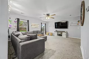 9622 Elk Mountain Cir, Littleton, CO 80125 - Photo 7