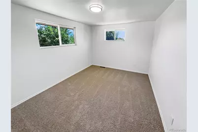 622 Dawson Street, Aurora, CO 80011 - Photo 5