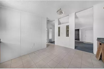 41751 Harbour Road, Avondale, CO 81022 - Photo 11