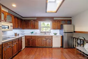 2388 S Garrison Ct, Lakewood, CO 80227 - Photo 37