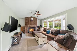 2212 S Yampa Ct, Aurora, CO 80013 - Photo 9