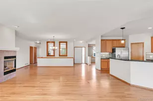 23562 E Phillips Pl, Aurora, CO 80016 - Photo 21