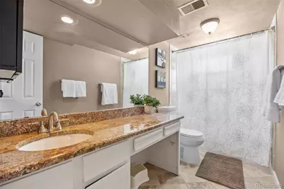 11895 E Louisiana Avenue, Aurora, CO 80012 - Photo 29